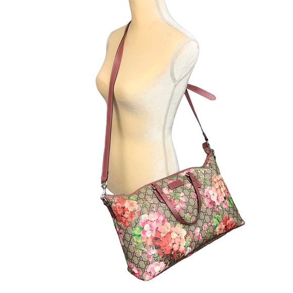 GUCCI Floral Booms Supreme Monogram 2 Way Tote Bag - Picture 3 of 15